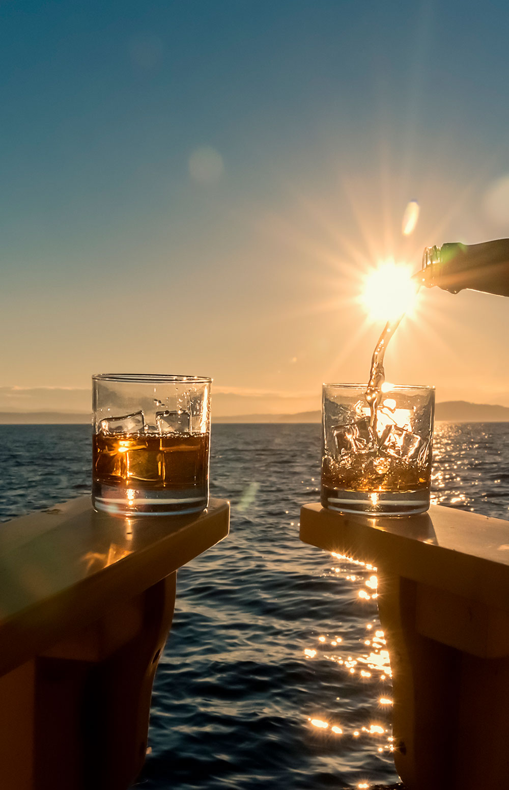 Beach Bars & Lounges
